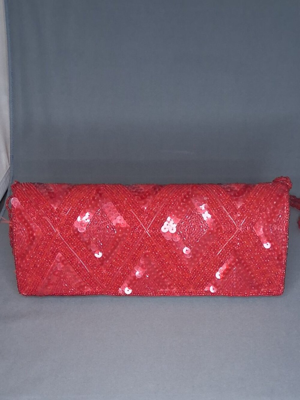 Bijoux Terner Red Beaded Sequin Convertible Evening Clutch Shoulder Bag